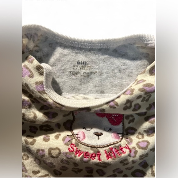 Magic Years  Adorable Kitty Leopard Bodysuit - Cream and Purple - Picture 3 of 3